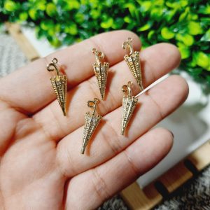 Dije de sombrilla con zirón en acero inoxidable