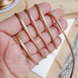 Cordón cola de ratón khaki 2mm