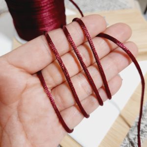 Cordón cola de ratón caoba 2mm