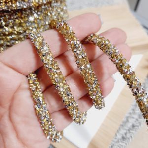 Cordón lurex  decorado dorado