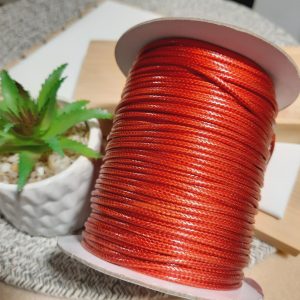 Cordón de serpiente color rojo brillante 2mm